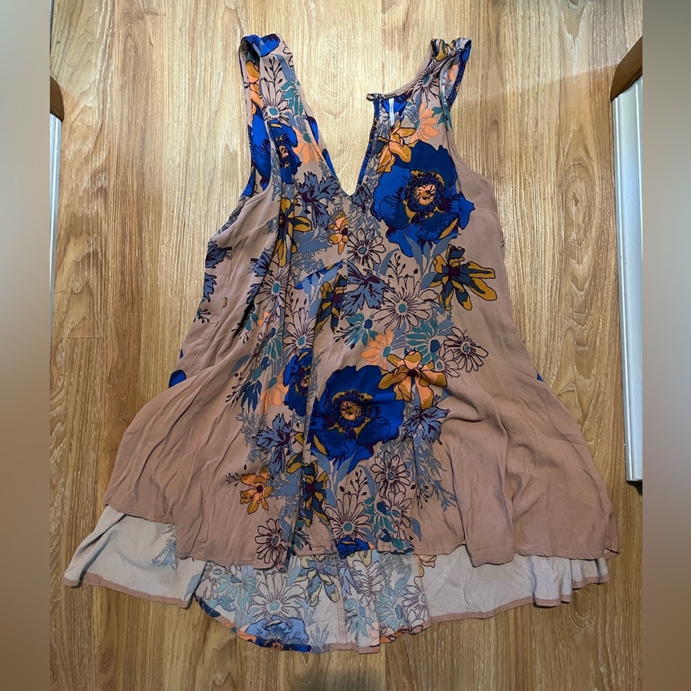 Cream floral tank top